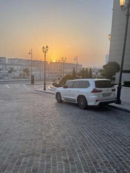 فاز باللذات من كان جسورا …..