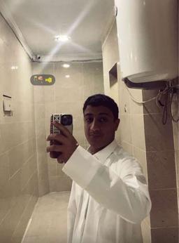 عايد العنزي 